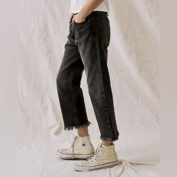 THE GREAT. Denim - The Great. The Wayne Jean High Rise Slouchy in Onyx Wash Black Relaxed Womens 28